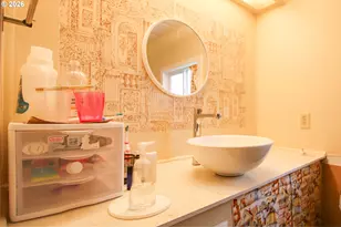 1600 Rhododendron Dr, Florence, OR 97439 - Photo 17