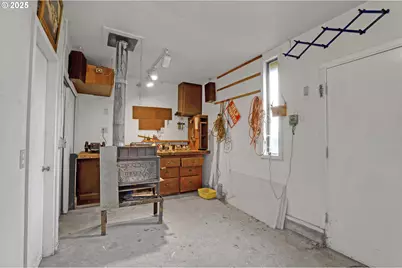 11500 SW 90th Ave, Portland, OR 97223 - Photo 21