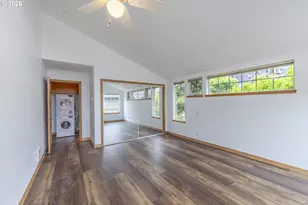 647 Pacific View Dr, Yachats, OR 97498 - Photo 19