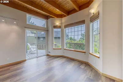 647 Pacific View Dr, Yachats, OR 97498 - Photo 9