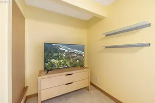 647 Pacific View Dr, Yachats, OR 97498 - Photo 29