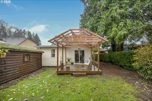 6125 SE 138th Pl, Portland, OR 97236 - Photo 27