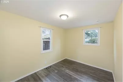 6125 SE 138th Pl, Portland, OR 97236 - Photo 21