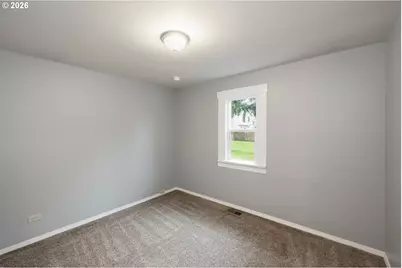 6125 SE 138th Pl, Portland, OR 97236 - Photo 15