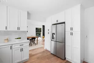 2 Falstaff St, Lake Oswego, OR 97035 - Photo 13