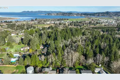 Vl Lyngstad Heights Ln #1902, Astoria, OR 97103 - Photo 1