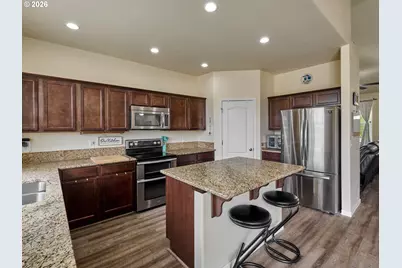 3138 Reed Ave, Woodburn, OR 97071 - Photo 11
