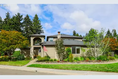 3409 SE Baypoint Dr, Vancouver, WA 98683 - Photo 1