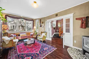 1218 SE Ash St, Portland, OR 97214 - Photo 3