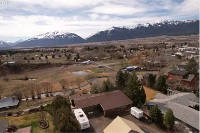 704 Residence St, Enterprise, OR 97828 - Photo 19