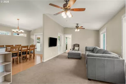 1233 SW Fir Ct, Dundee, OR 97115 - Photo 13