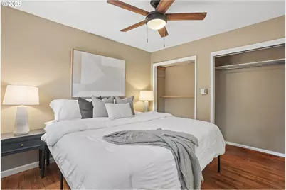 14922 SE Rhine Ct, Portland, OR 97236 - Photo 25