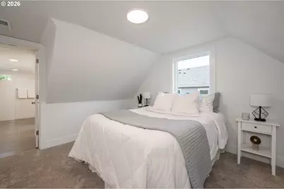 8413 NE Hassalo St, Portland, OR 97220 - Photo 21