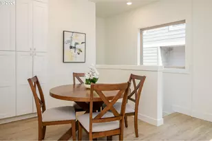 8413 NE Hassalo St, Portland, OR 97220 - Photo 17