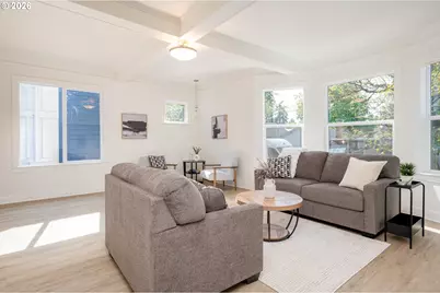 8413 NE Hassalo St, Portland, OR 97220 - Photo 7