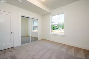 8413 NE Hassalo St, Portland, OR 97220 - Photo 31
