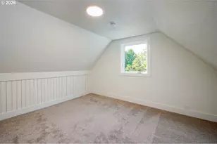 8413 NE Hassalo St, Portland, OR 97220 - Photo 27