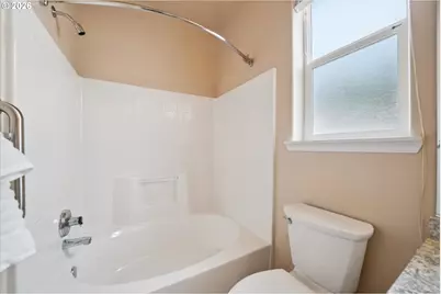 7723 SW Emery Cir, Wilsonville, OR 97070 - Photo 23