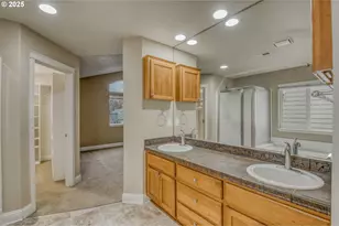 1553 SW 203rd Ave, Beaverton, OR 97003 - Photo 27