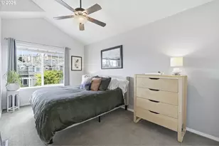 20275 Hoodview Ave, West Linn, OR 97068 - Photo 23