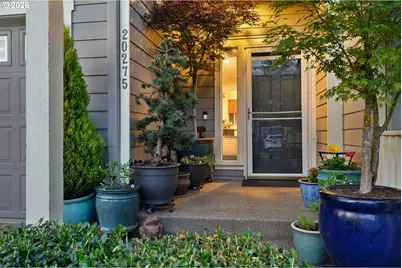 20275 Hoodview Ave, West Linn, OR 97068 - Photo 3