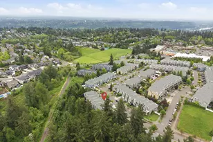 20275 Hoodview Ave, West Linn, OR 97068 - Photo 41