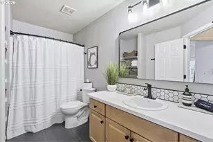 20275 Hoodview Ave, West Linn, OR 97068 - Photo 25