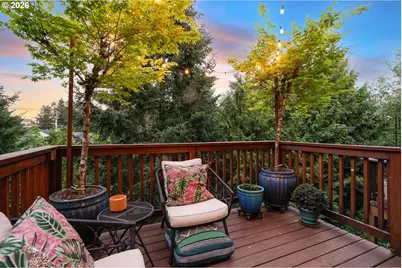 20275 Hoodview Ave, West Linn, OR 97068 - Photo 33