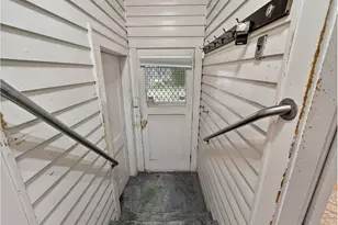 18515 SE River Rd, Milwaukie, OR 97267 - Photo 31