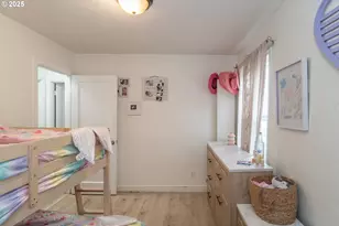 732 W Nebo St, Roseburg, OR 97471 - Photo 19