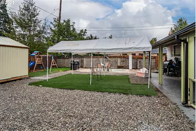 732 W Nebo St, Roseburg, OR 97471 - Photo 31