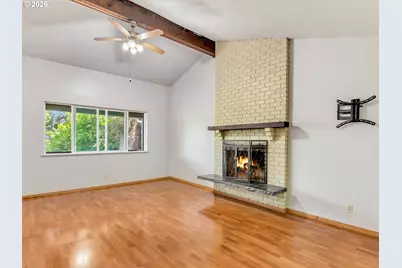 343 Cumberland St, Astoria, OR 97103 - Photo 7