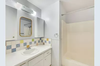 343 Cumberland St, Astoria, OR 97103 - Photo 19