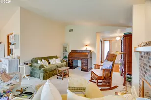 16418 SW 129th Terrace, Portland, OR 97224 - Photo 5