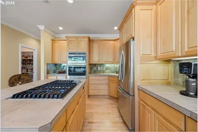 4735 Amherst Ct, Lake Oswego, OR 97035 - Photo 17