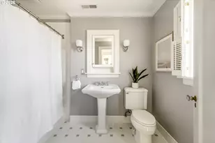 2417 NE Hamblet St NE, Portland, OR 97212 - Photo 25