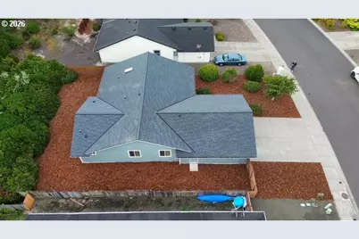 48 Park Village Dr, Florence, OR 97439 - Photo 13
