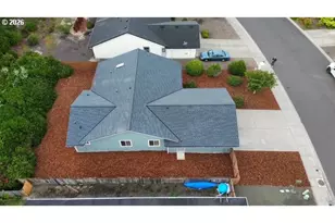 48 Park Village Dr, Florence, OR 97439 - Photo 13