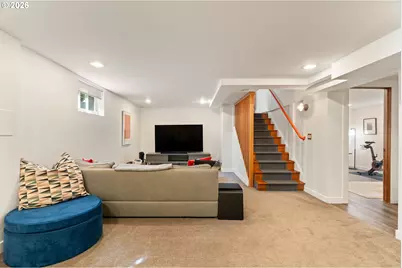 7033 SE Stark St, Portland, OR 97215 - Photo 29