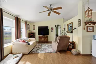 311 S Mary B Rd, Tygh Valley, OR 97063 - Photo 17