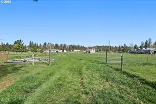 311 S Mary B Rd, Tygh Valley, OR 97063 - Photo 33