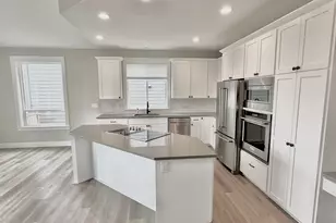 414 Hedin Terrace, Gaston, OR 97119 - Photo 5