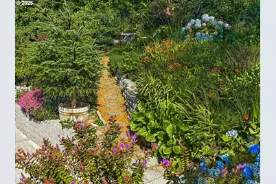 350 Hill Ct, Yachats, OR 97498 - Photo 29