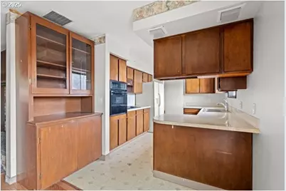 370 W Moore Ave, Hermiston, OR 97838 - Photo 11