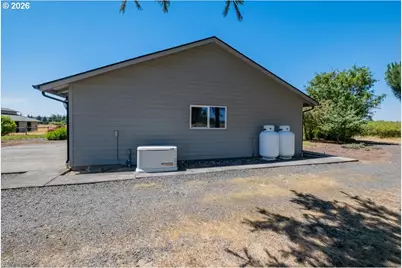 7683 Parker Ln, Turner, OR 97392 - Photo 29