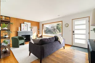 6725 SE Catalina Ln, Milwaukie, OR 97222 - Photo 7