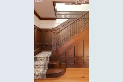 410 W Grant St, Carlton, OR 97111 - Photo 7