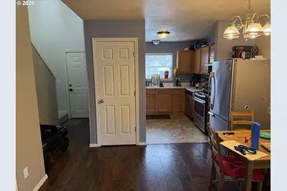 19155 SE Yamhill St #17, Portland, OR 97233 - Photo 3