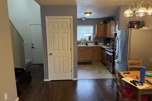 19155 SE Yamhill St, Portland, OR 97233 - Photo 3