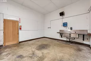 1425 SE 9th St, Warrenton, OR 97146 - Photo 15